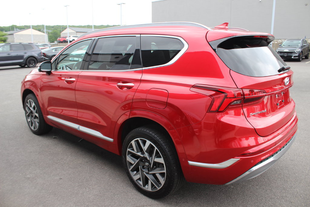 Used 2023 Hyundai Santa Fe Calligraphy AWD/4WD image 31
