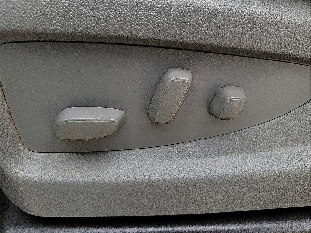 Used 2016 Chevrolet Tahoe LT w/ Luxury Package image 15