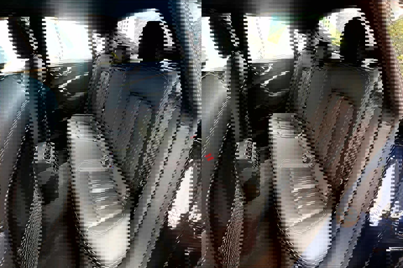 Used 2021 Audi A7 e Premium Plus w/ Interior Protection Package image 20