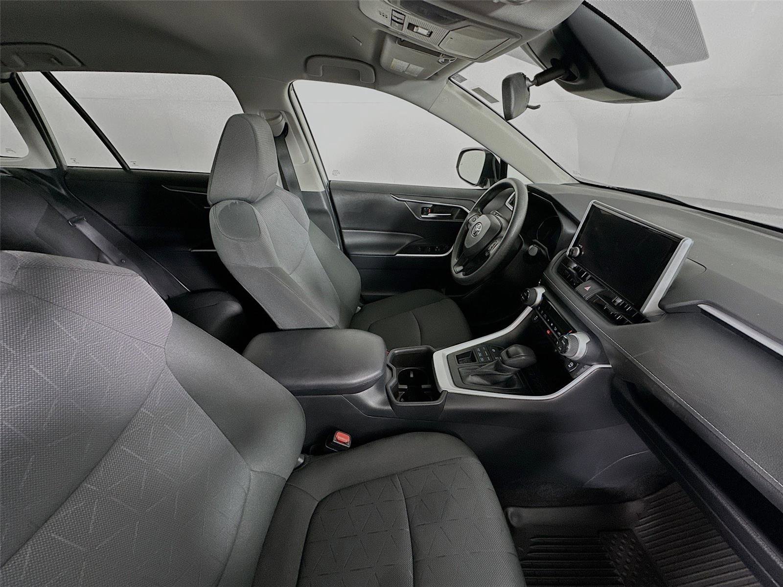 Certified 2025 Toyota RAV4 XLE AWD/4WD image 26