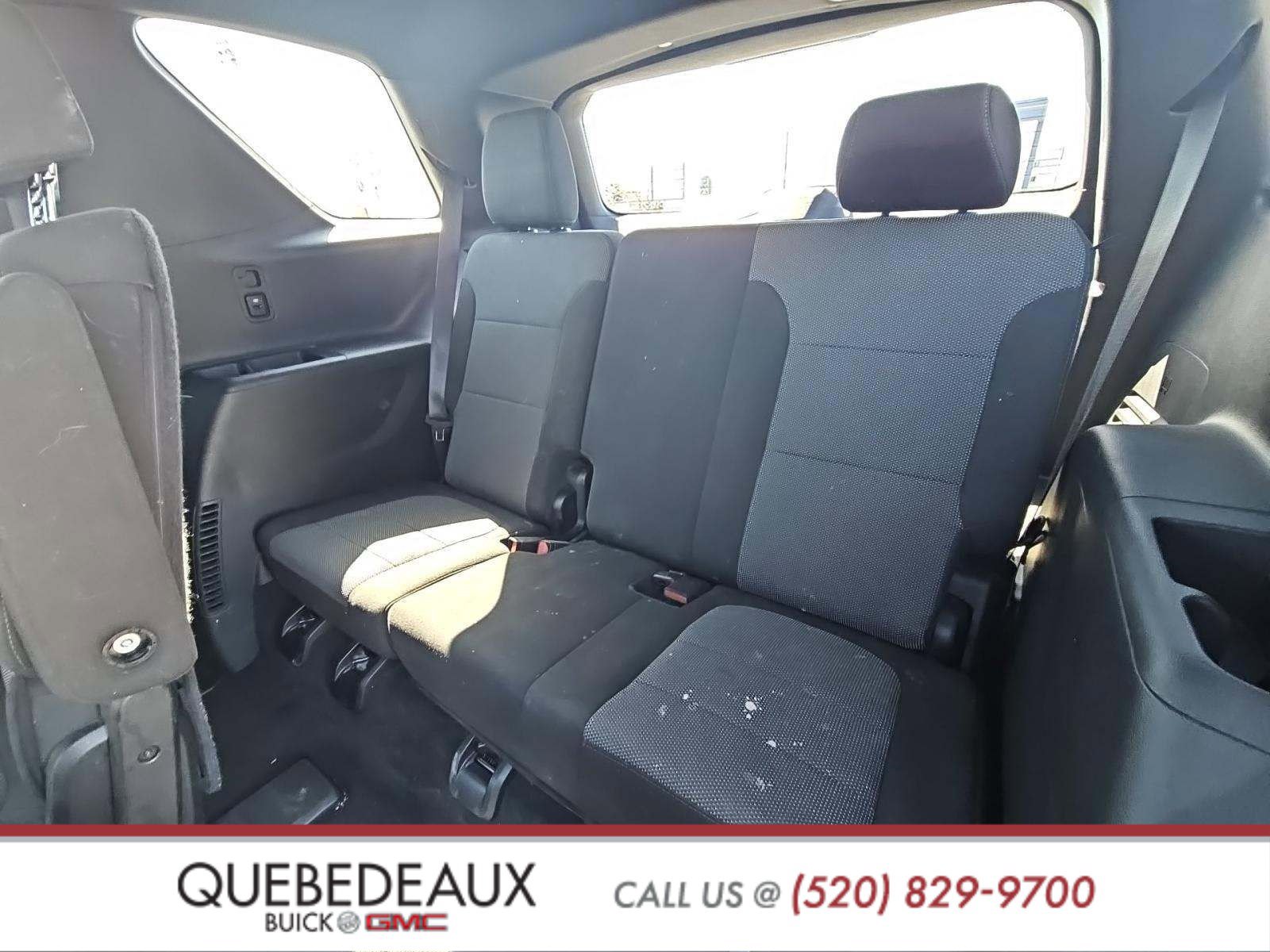 Used 2023 Chevrolet Traverse LT image 11