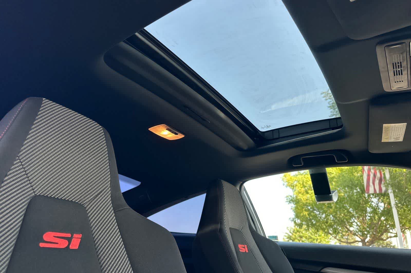 Used 2019 Honda Civic Si image 18