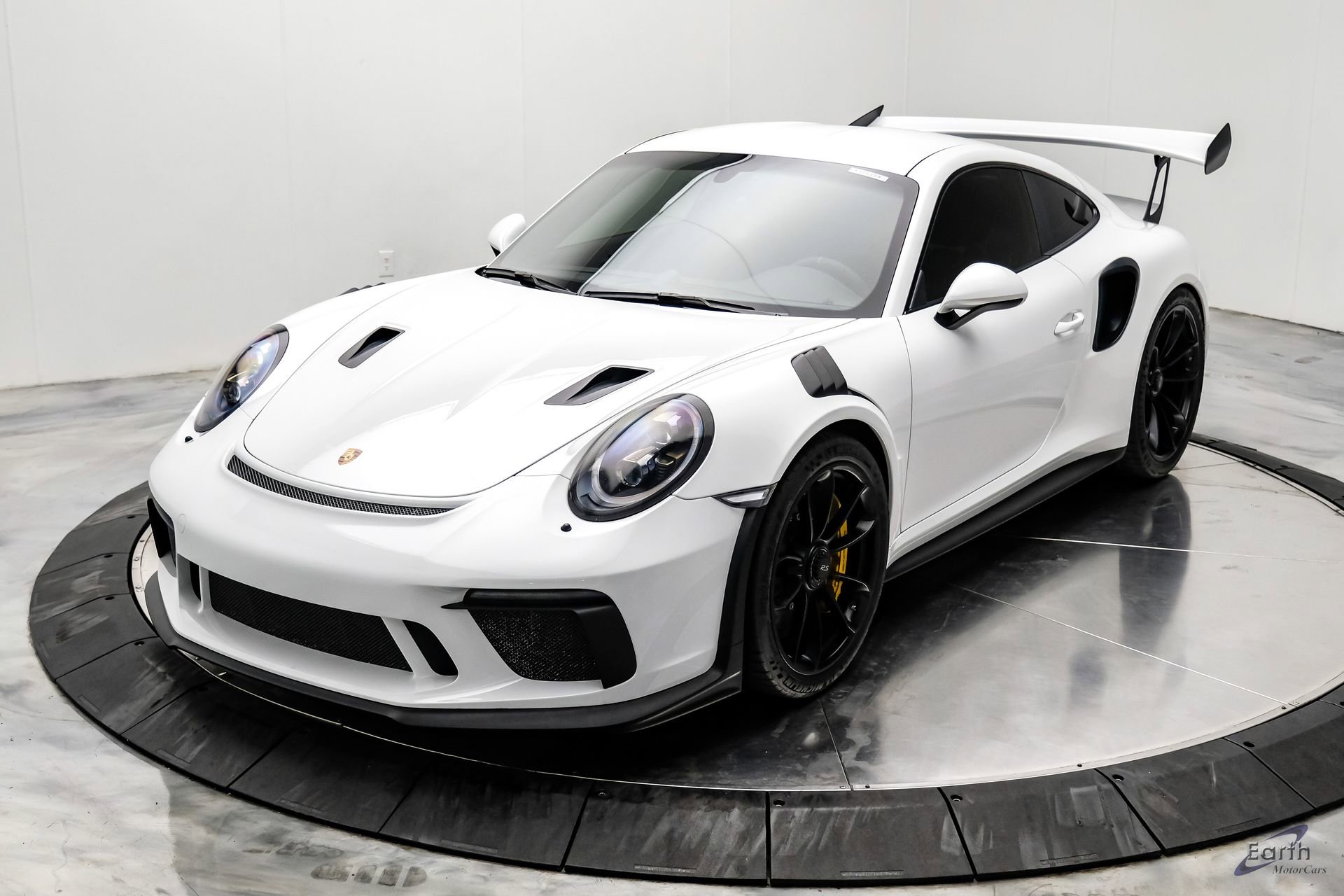 Used 2019 Porsche 911 GT3 RS RWD image 7