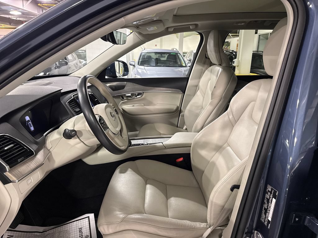 Certified 2023 Volvo XC90 B6 Plus w/ Protection Package Premier AWD/4WD image 10