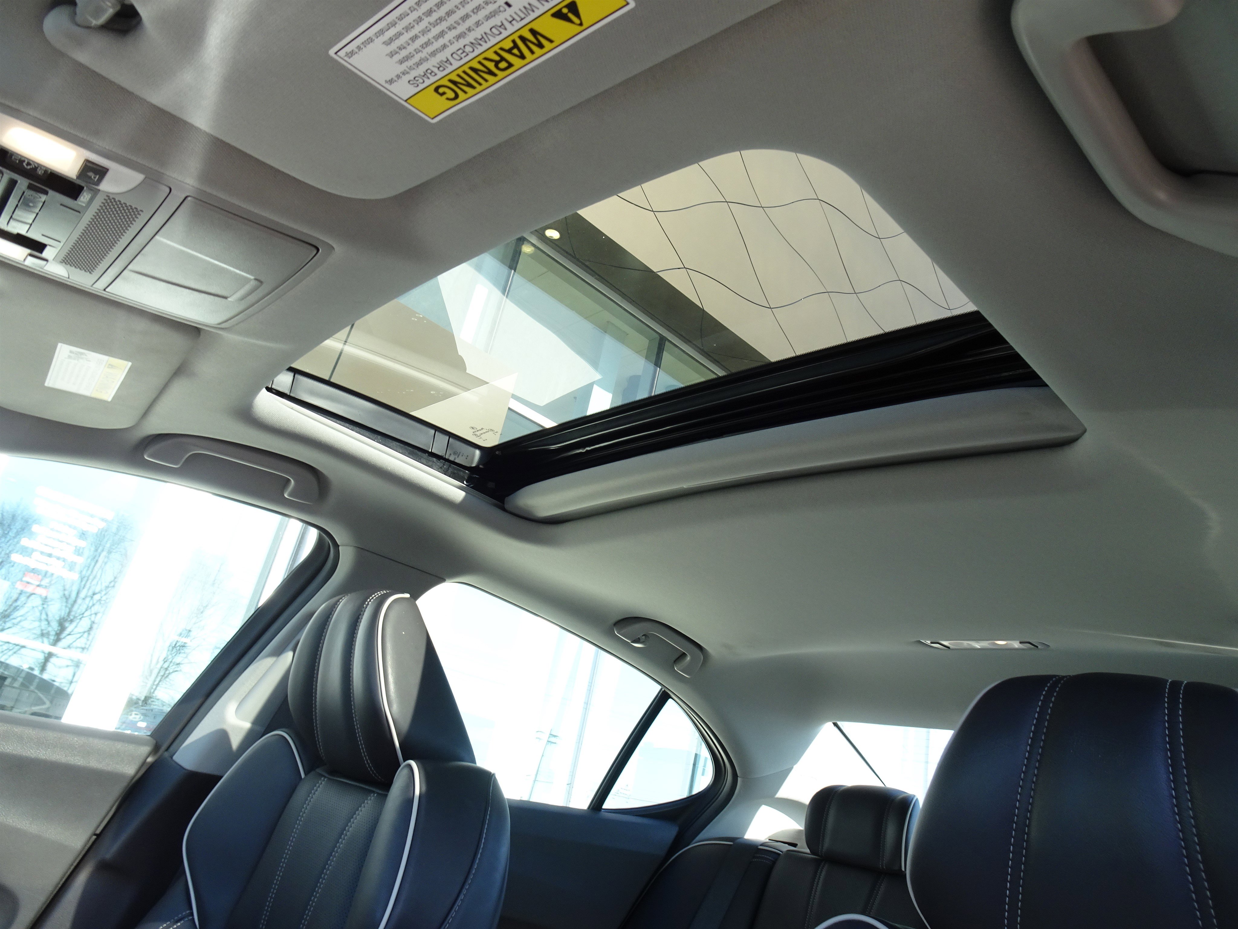 Used 2019 Acura TLX V6 SH-AWD w/ Advance Package image 11