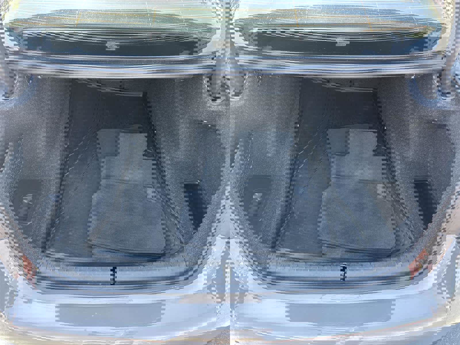 Used 2021 BMW M550i xDrive w/ Executive Package image 20