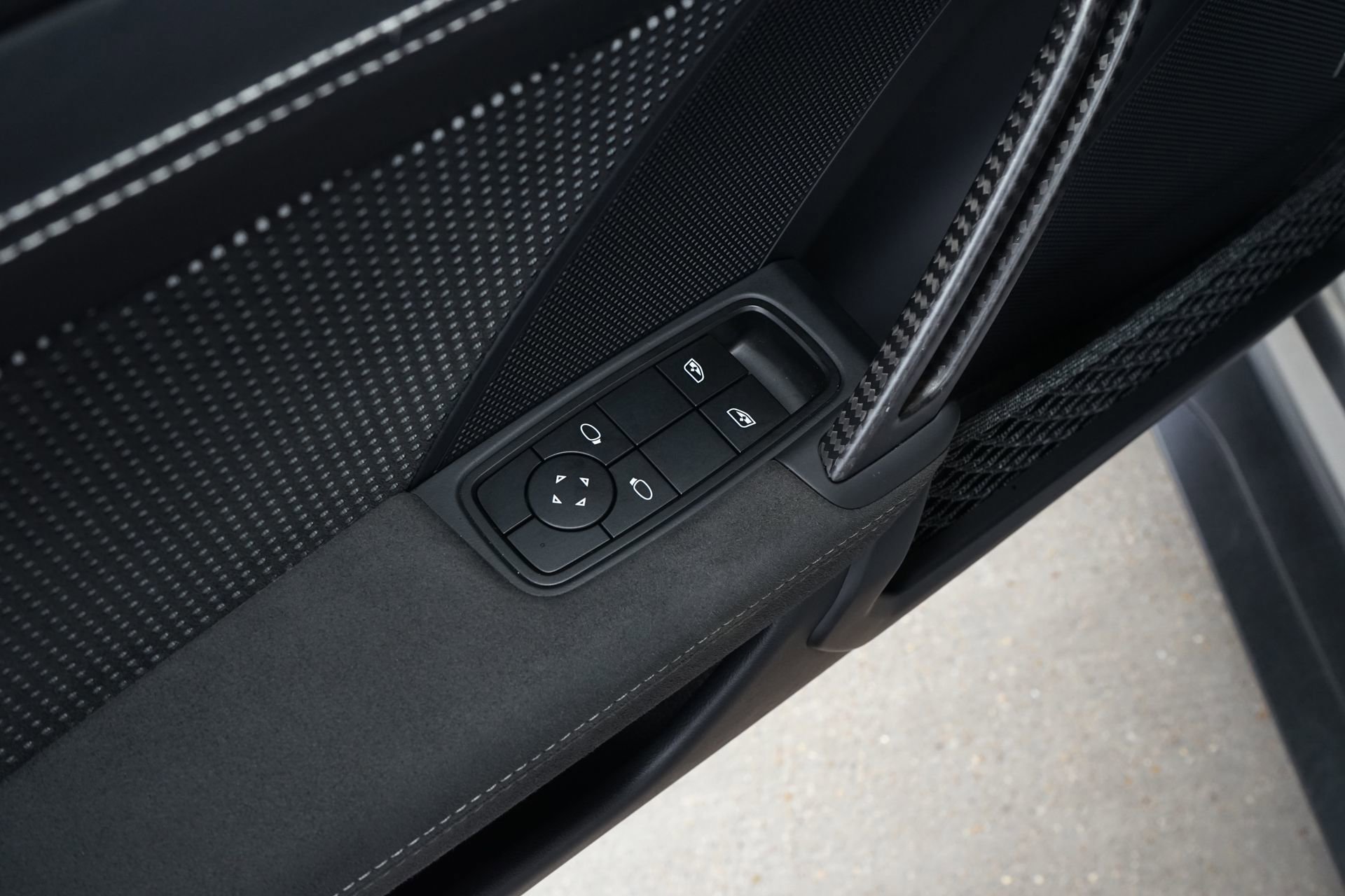 Used 2024 Porsche 911 GT3 RS RWD image 32
