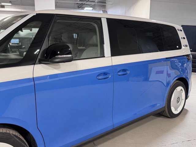 New 2025 Volkswagen ID. Buzz 1st Edition image 45