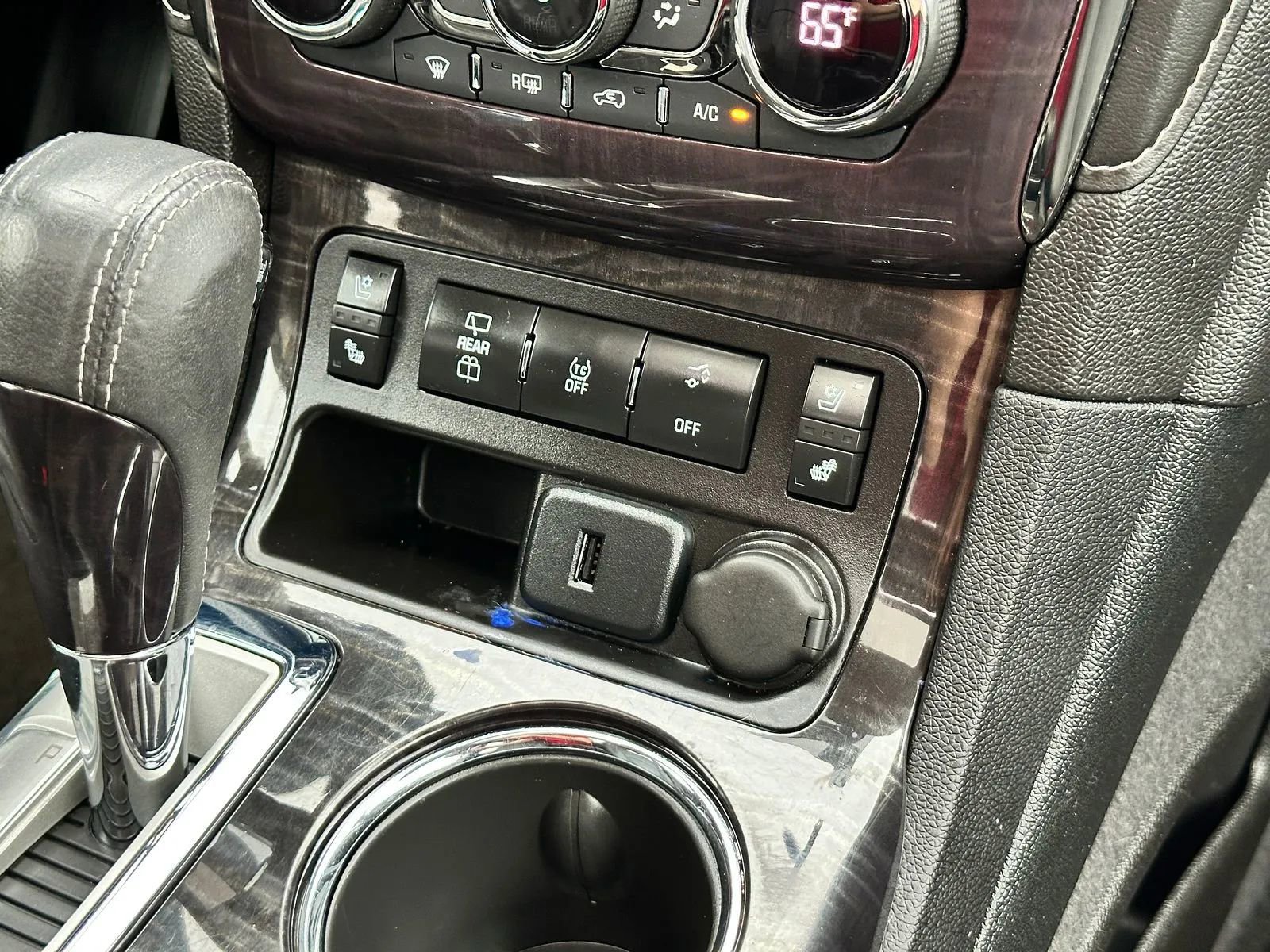Used 2015 Buick Enclave Premium AWD/4WD image 15