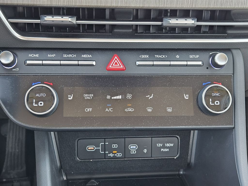 Used 2025 Hyundai Sonata SEL FWD image 16