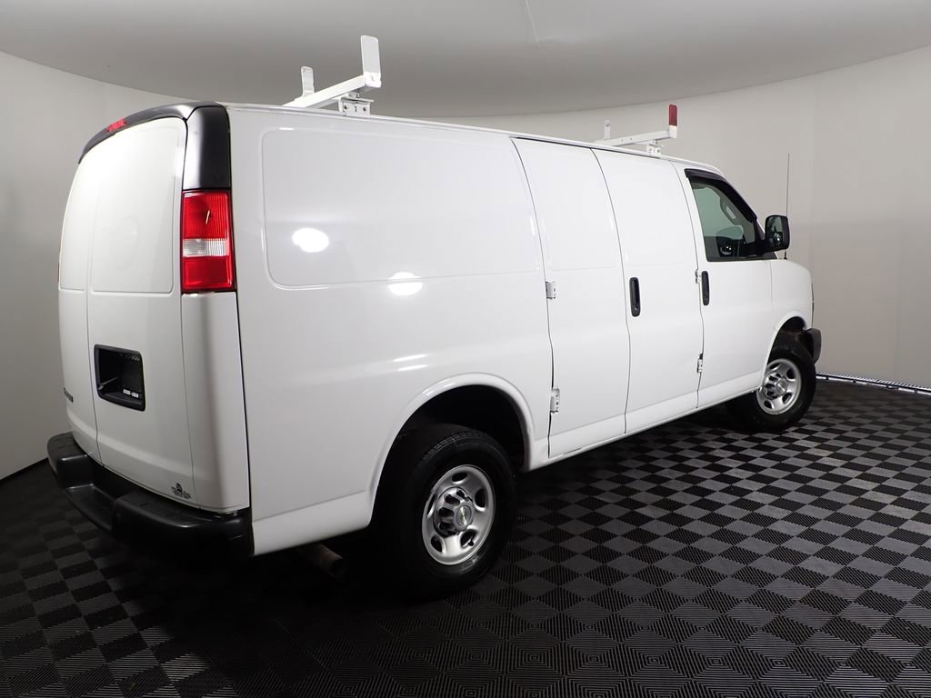 Used 2021 Chevrolet Express 2500 w/ Driver Convenience Package image 16