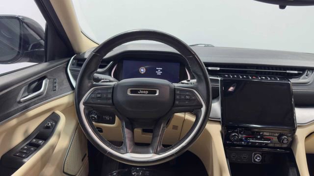 Used 2021 Jeep Grand Cherokee L Limited image 20