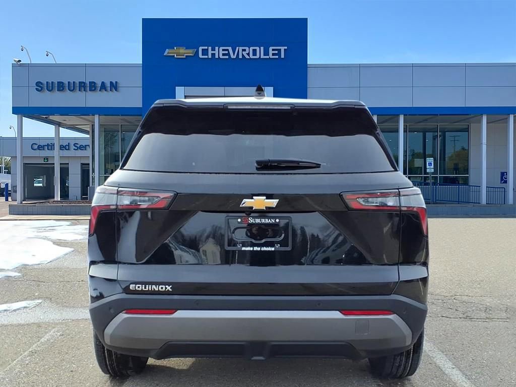 New 2026 Chevrolet Equinox LT w/ LPO, Floor Liner Package image 5