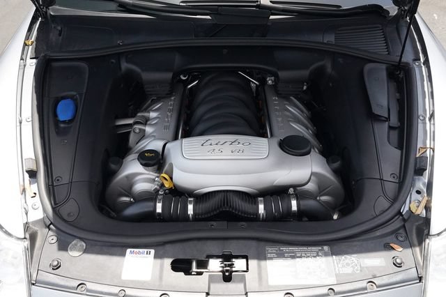 Used 2005 Porsche Cayenne Turbo AWD/4WD image 42