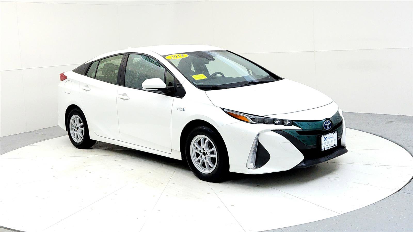 Used 2018 Toyota Prius Prime Premium image 7