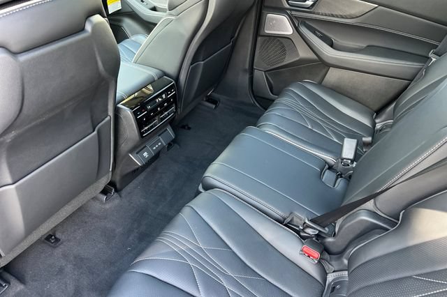 New 2026 Acura MDX w/ Advance Package AWD/4WD image 9