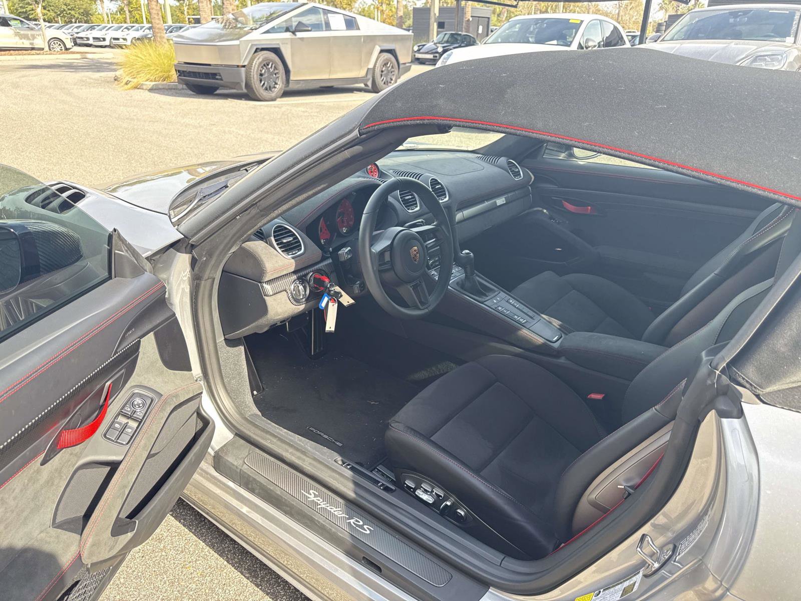 Certified 2025 Porsche 718 Boxster Spyder RS image 11