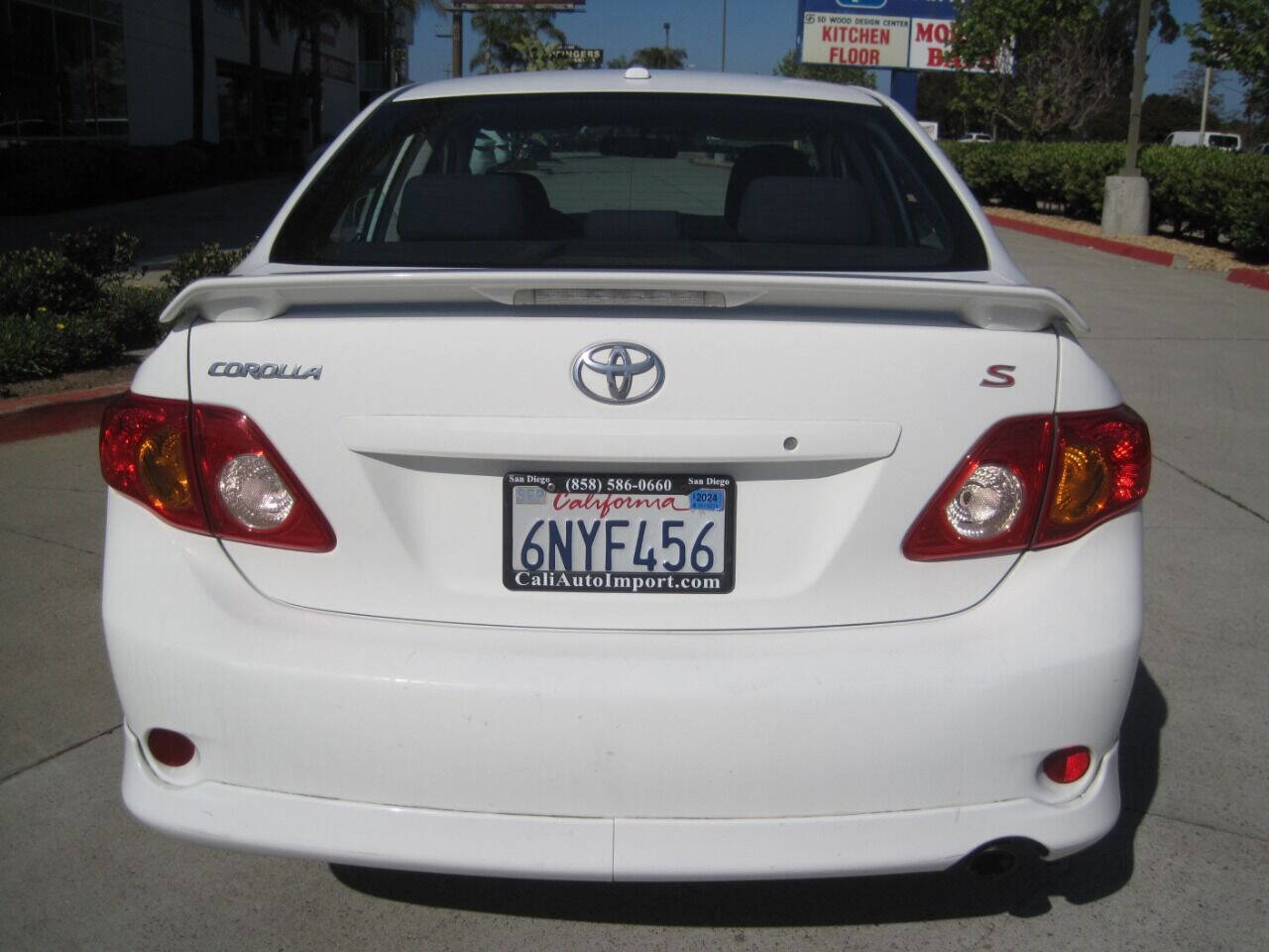Used 2010 Toyota Corolla S image 38