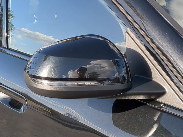 Used 2025 BMW X2 xDrive28i image 12