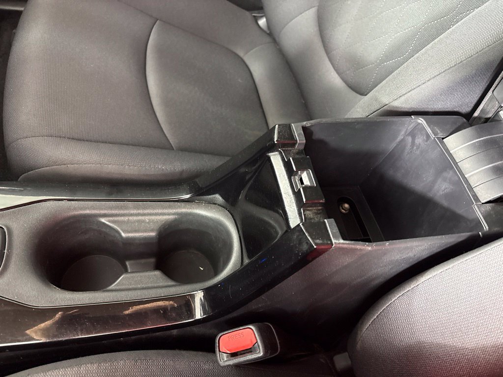 Used 2020 Toyota Corolla LE w/ Carpet Mat Package (TMS) FWD image 35