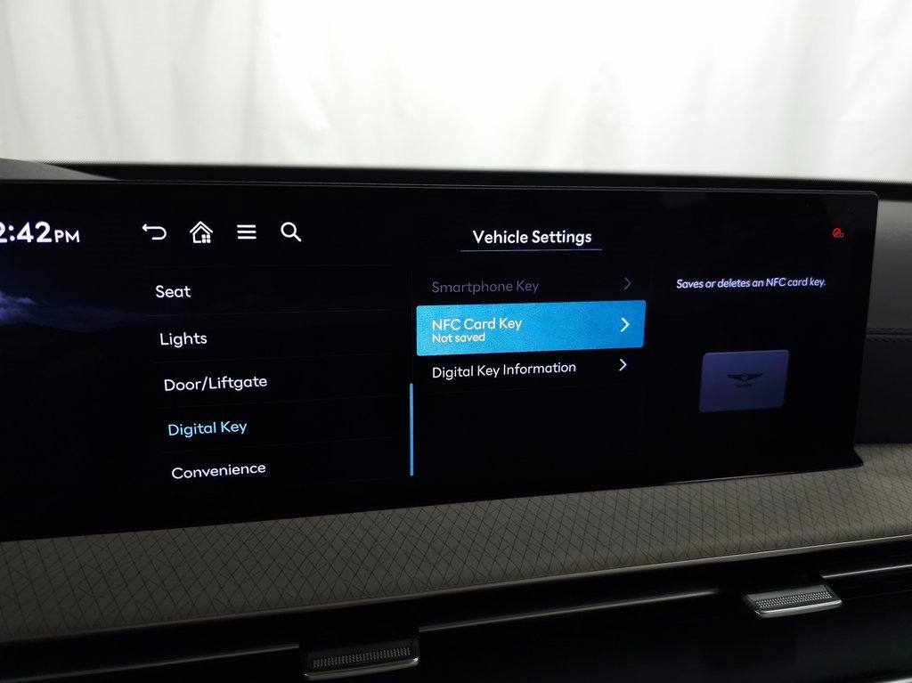 New 2025 Genesis GV80 3.5T Prestige image 25