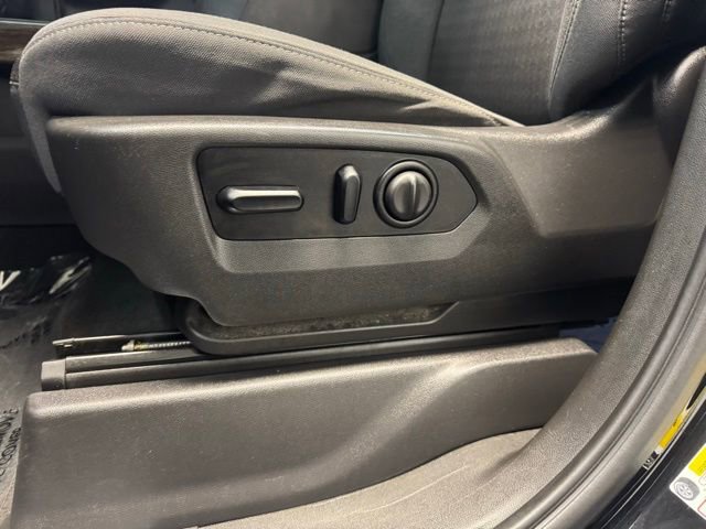 Used 2021 GMC Sierra 1500 Elevation w/ Preferred Package image 14