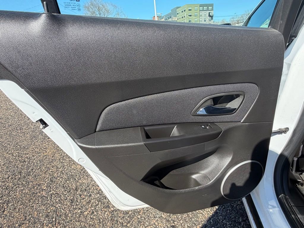 Used 2012 Chevrolet Cruze Eco image 19