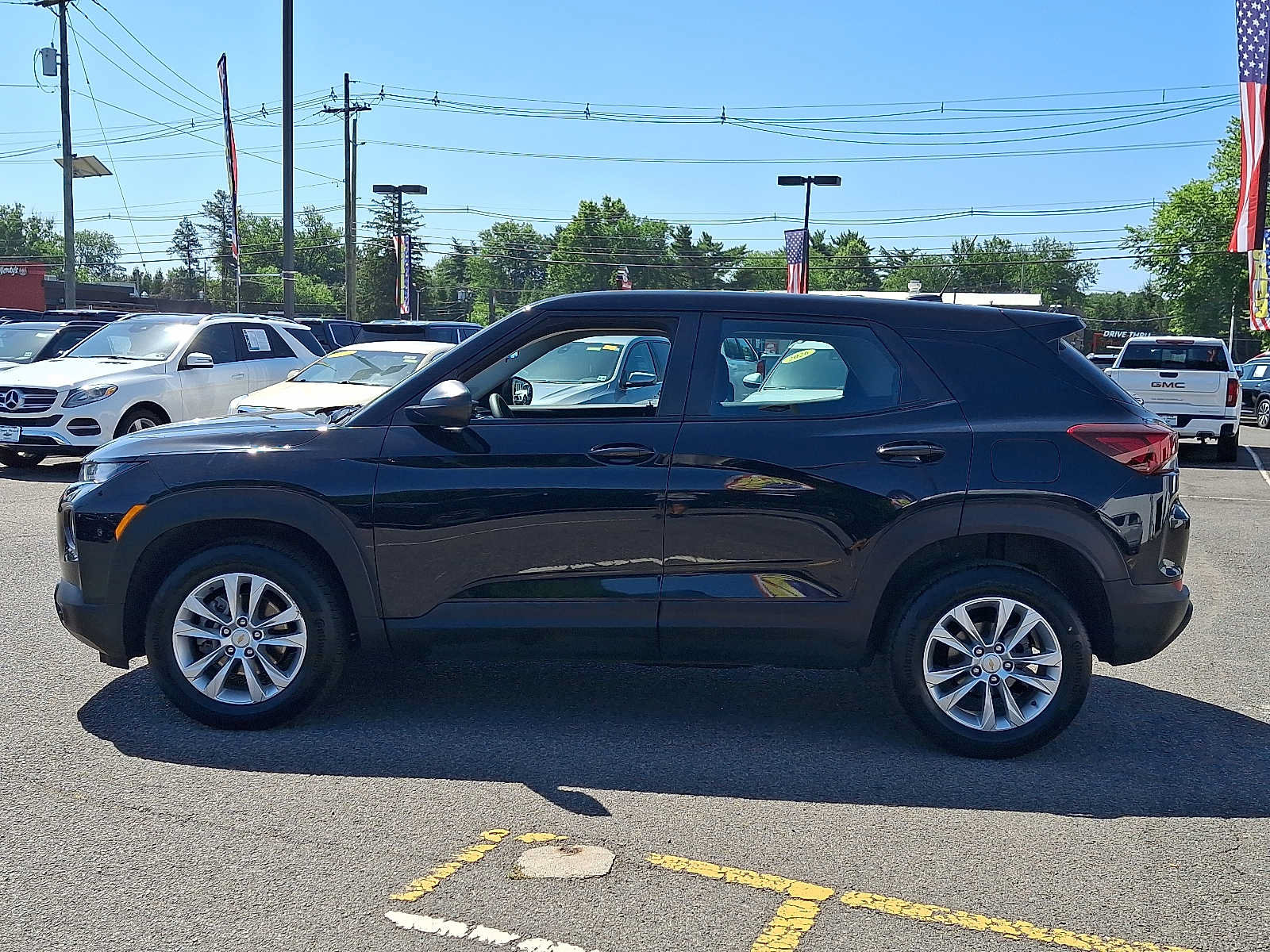 Used 2023 Chevrolet TrailBlazer LS AWD/4WD image 4