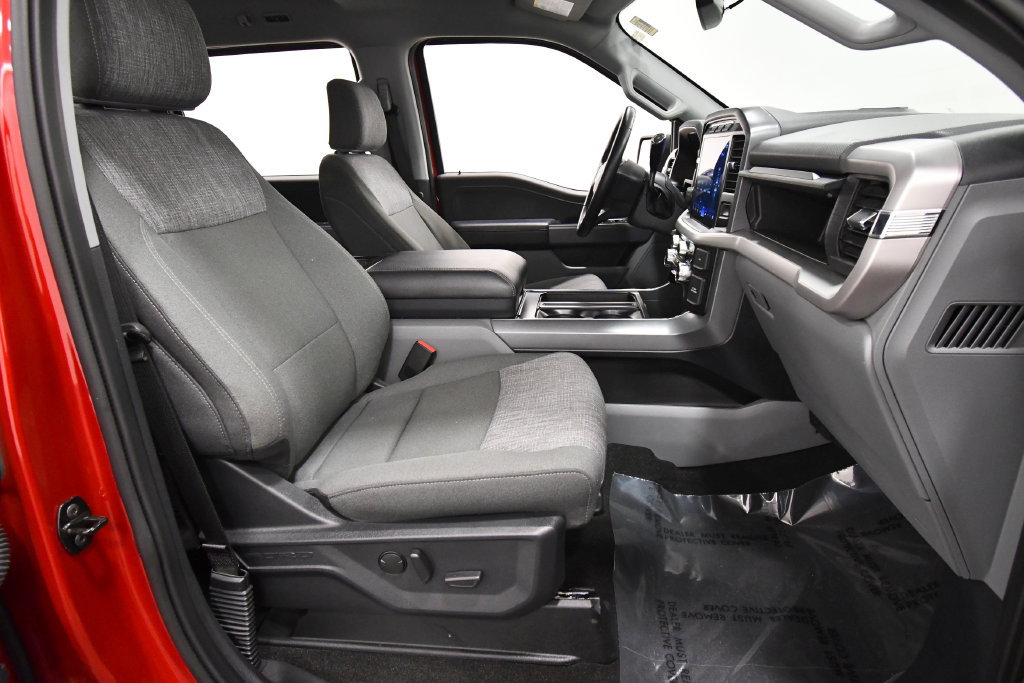 Used 2022 Ford F150 XLT w/ Equipment Group 302A High AWD/4WD image 18
