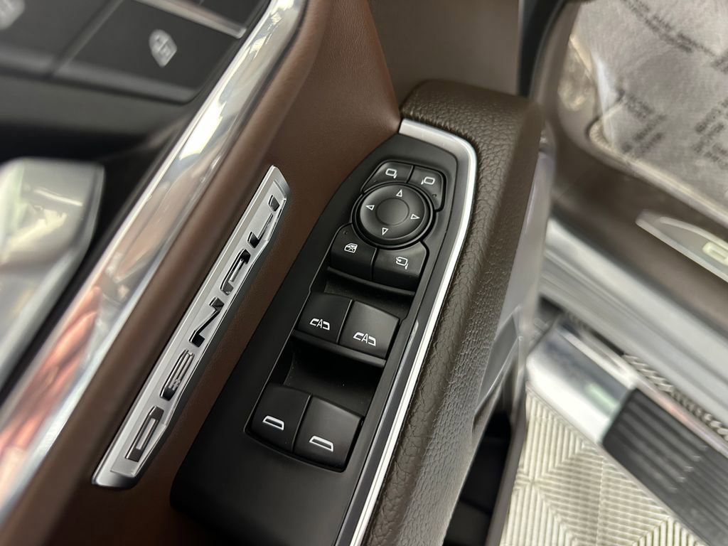 Used 2024 GMC Sierra 1500 Denali w/ Technology Package image 25
