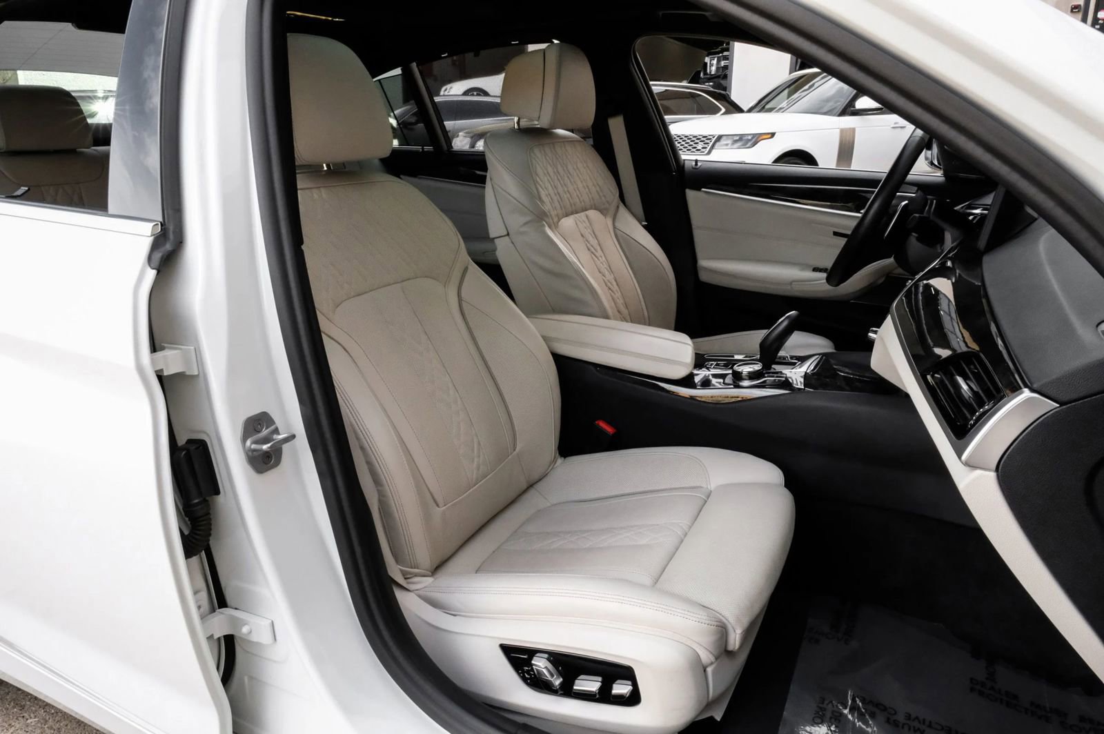 Used 2021 BMW 540i xDrive 540i xDrive Sedan 4D w/ Executive Package image 47