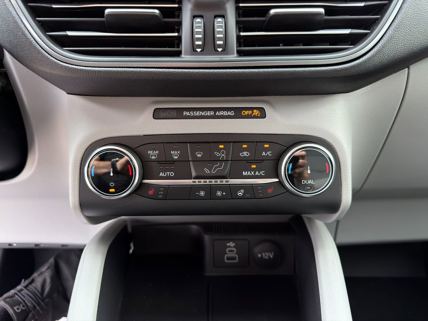 New 2026 Ford Escape Active w/ Cold Weather Package image 25