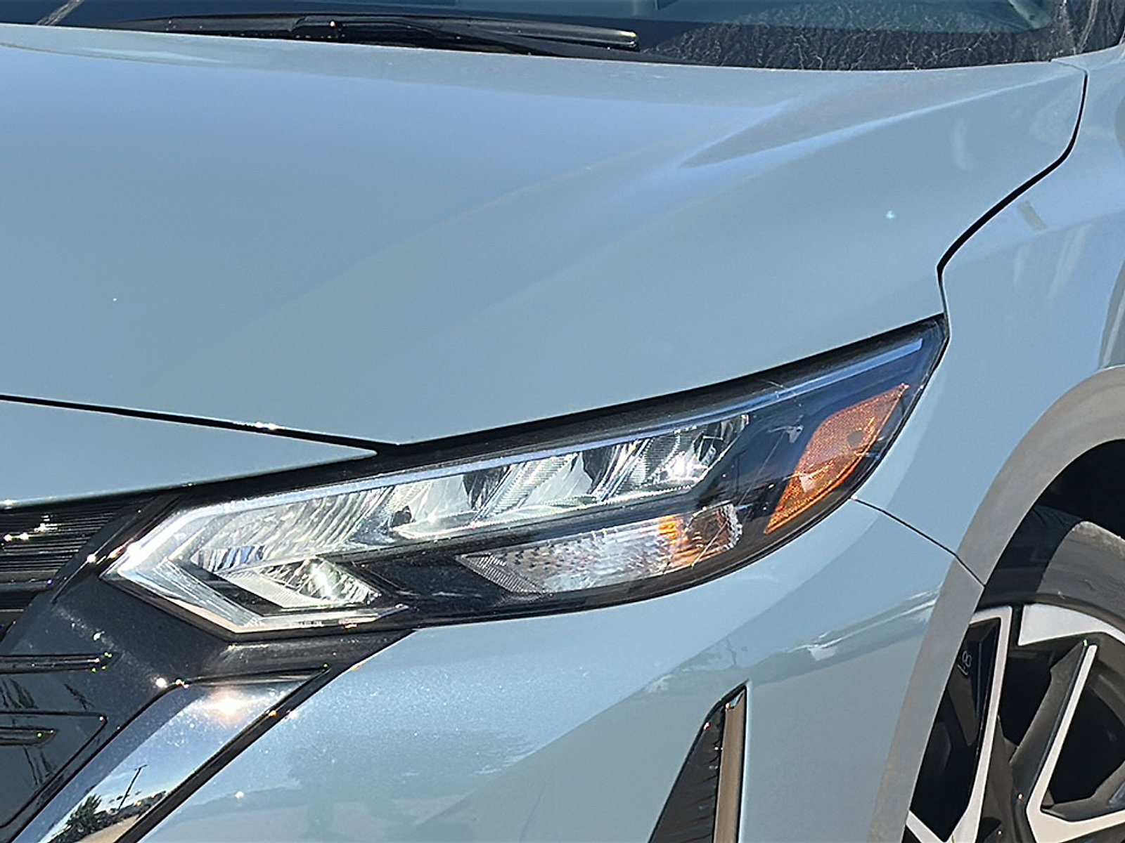 New 2025 Nissan Sentra SR w/ SR Premium Package image 4