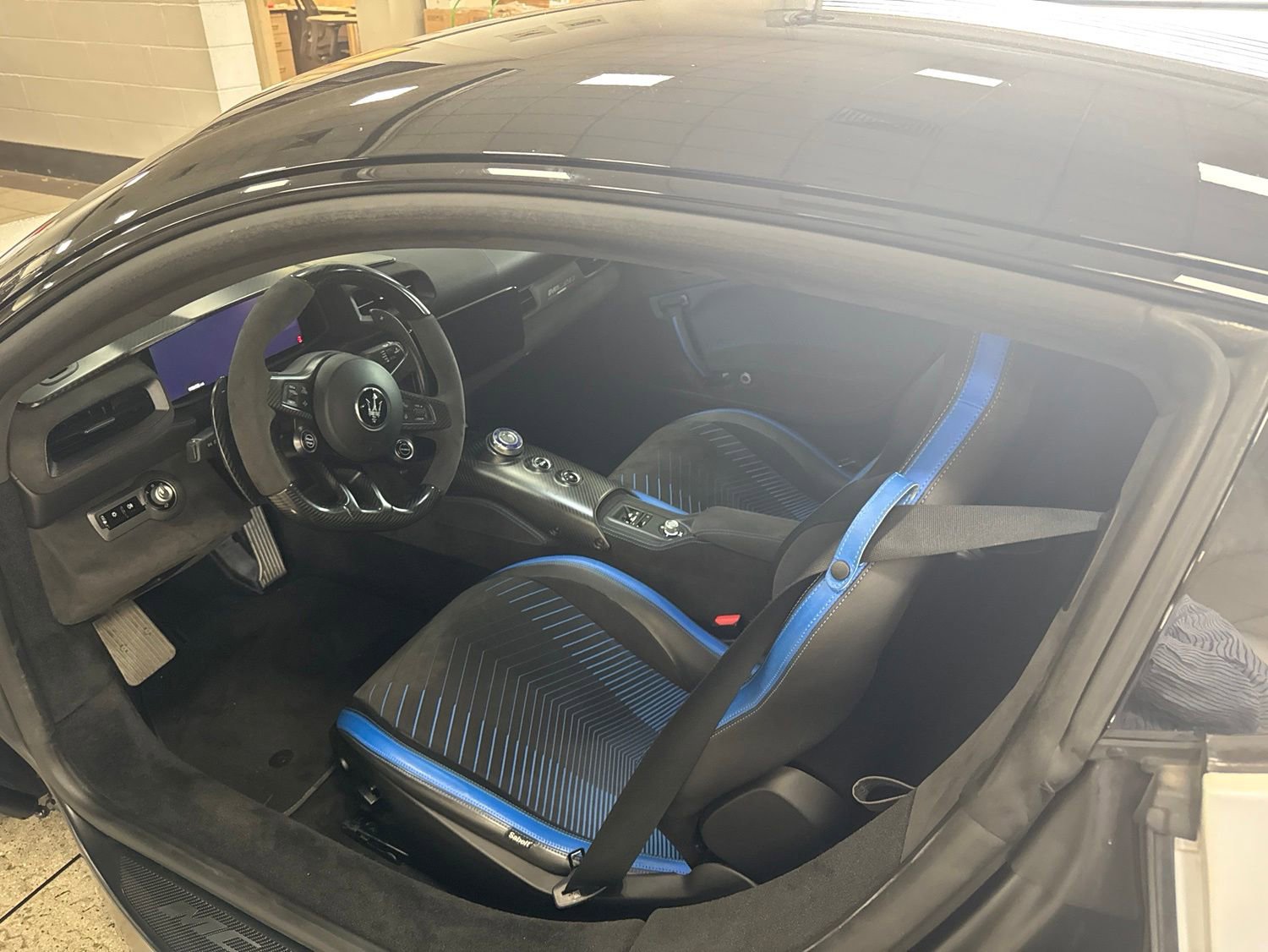 Used 2022 Maserati MC20 Coupe RWD image 5