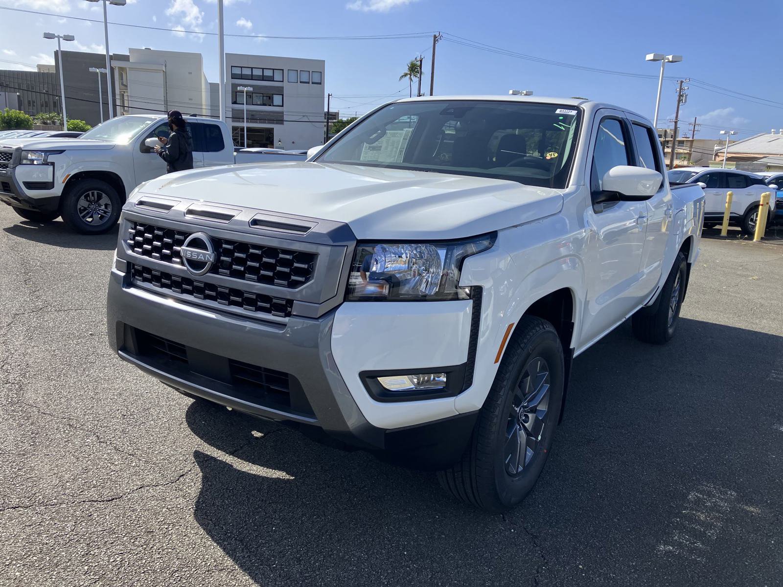 New 2025 Nissan Frontier SV w/ SV Convenience Package