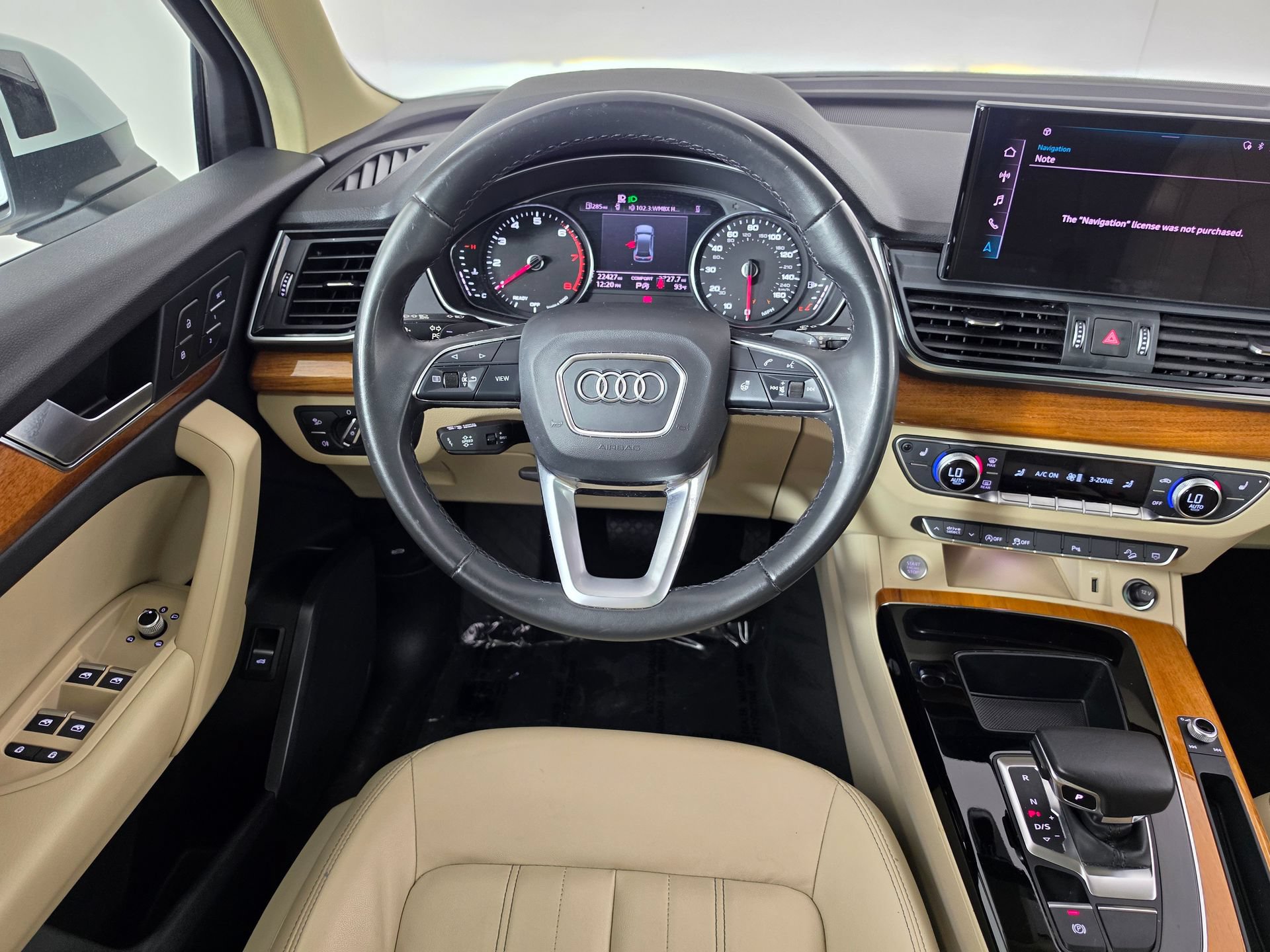 Certified 2023 Audi Q5 Premium Plus w/ Convenience Package AWD/4WD image 39