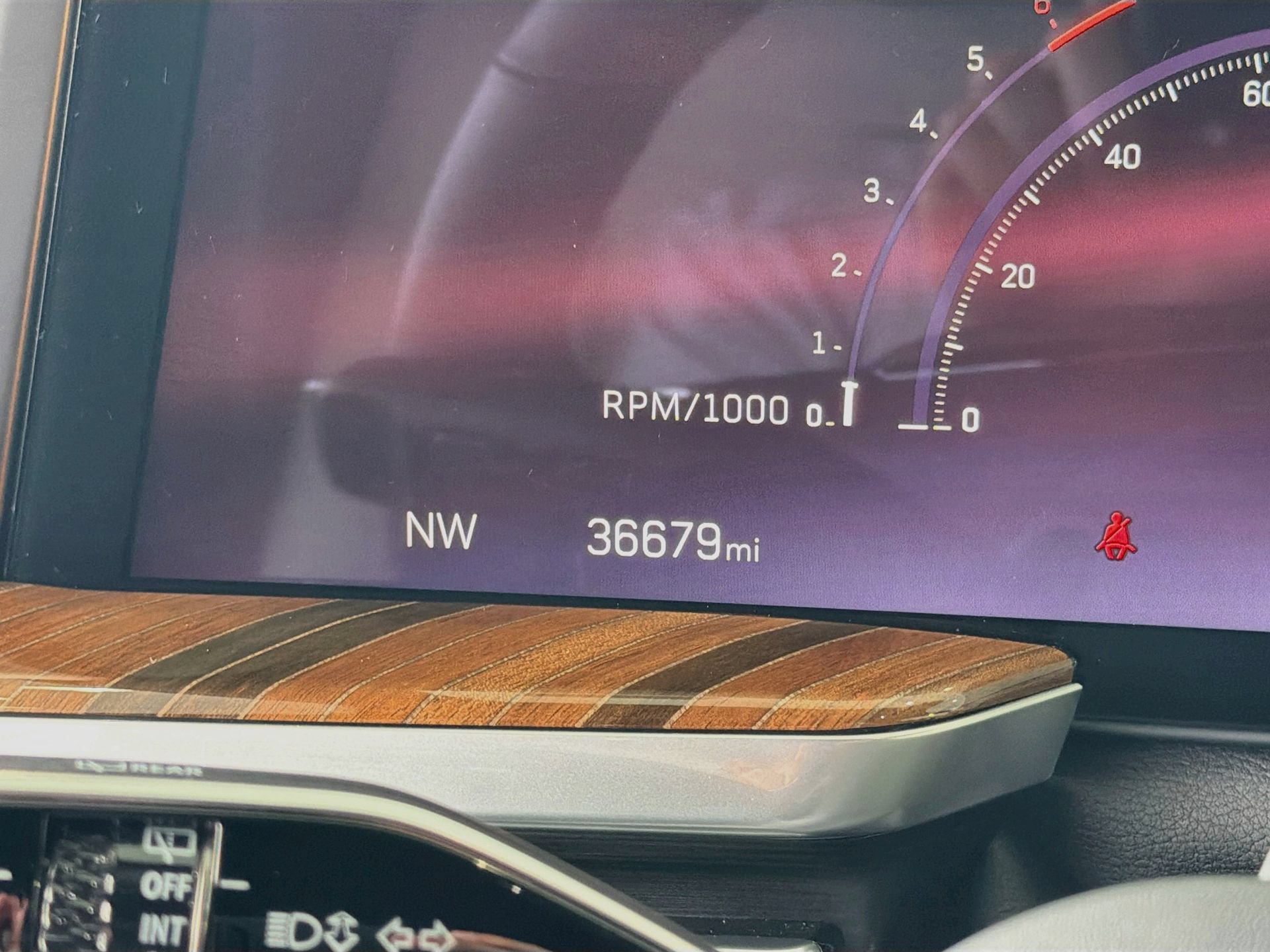 Certified 2025 Cadillac Escalade Sport Platinum AWD/4WD image 43