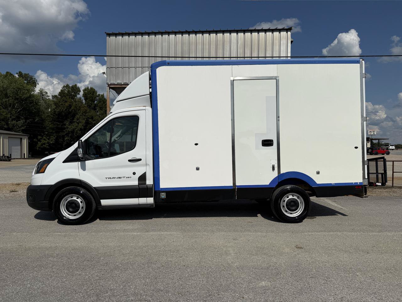 Used 2022 Ford Transit 350 w/ Upfitter Package RWD image 4