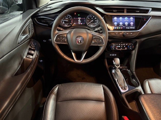 Used 2020 Buick Encore GX Essence w/ Experience Buick Package image 25