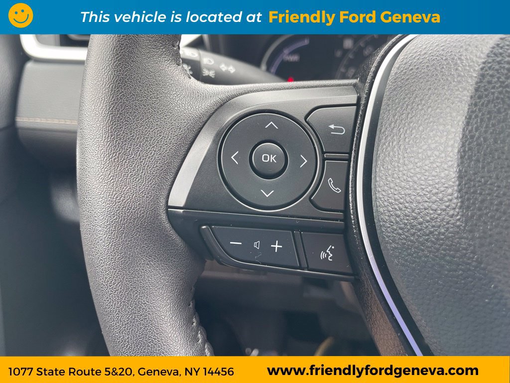 Used 2025 Toyota RAV4 XLE w/ Convenience Package AWD/4WD image 16