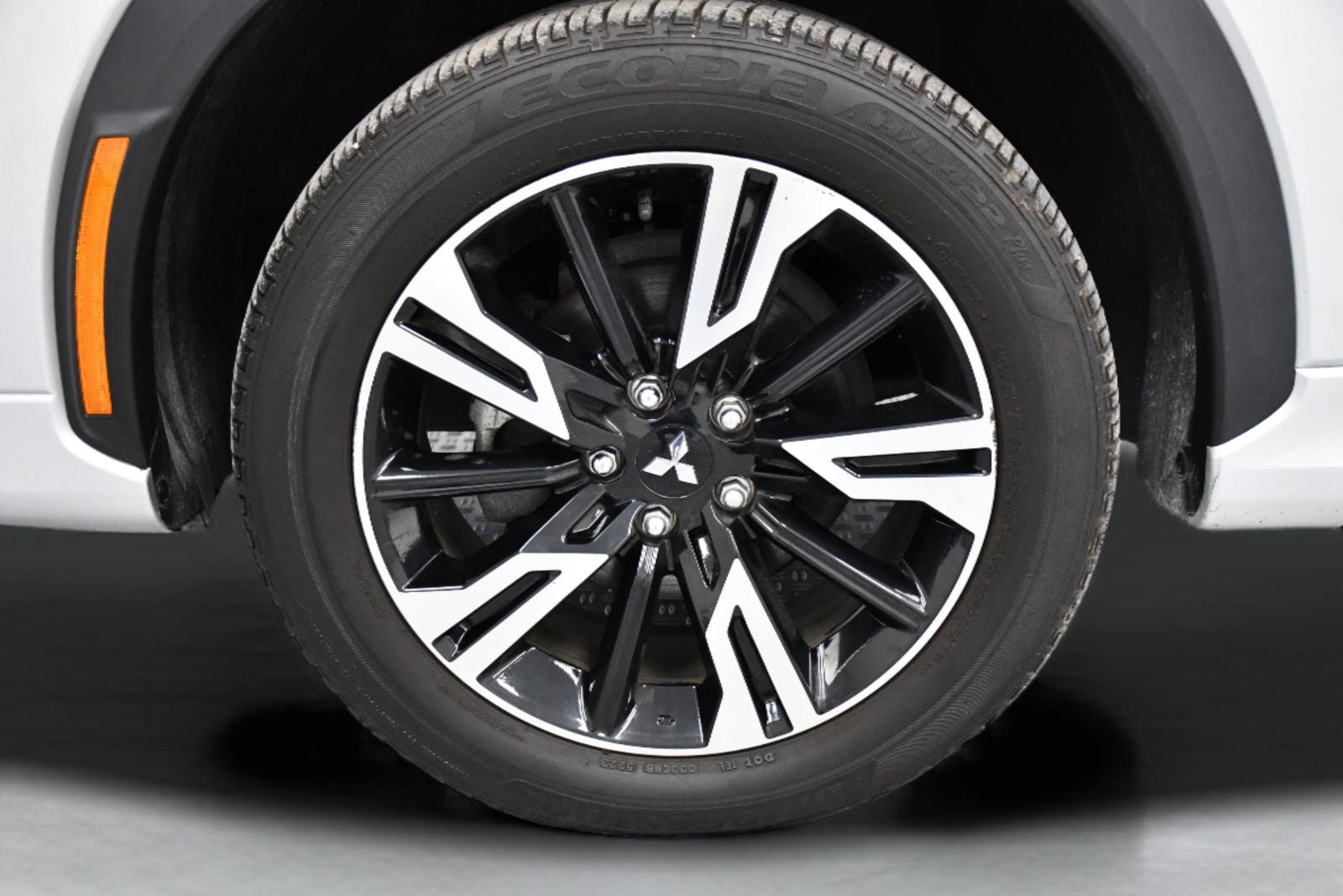 Used 2024 Mitsubishi Eclipse Cross SEL AWD/4WD image 10