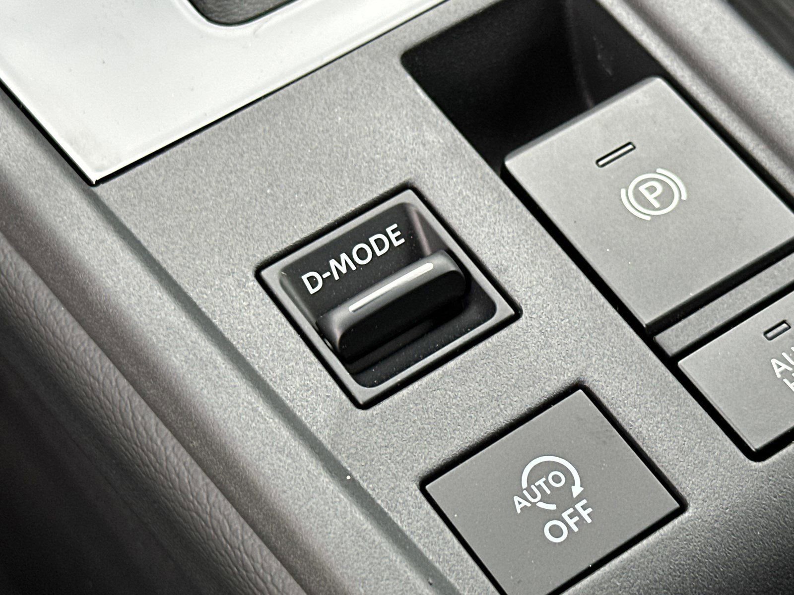 New 2026 Nissan Sentra SV w/ SV Convenience Package FWD image 32