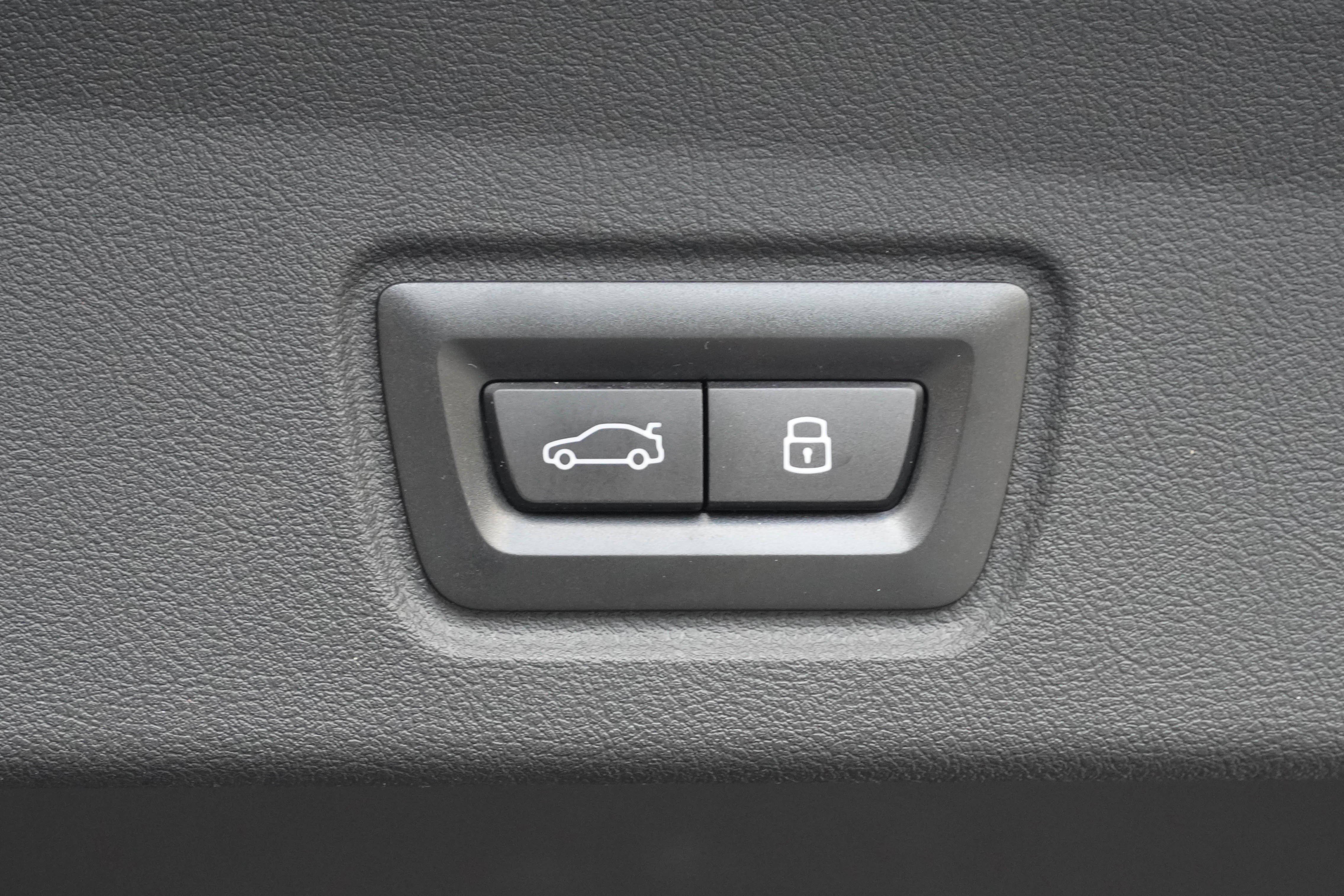 Certified 2023 BMW i4 eDrive35 RWD image 38