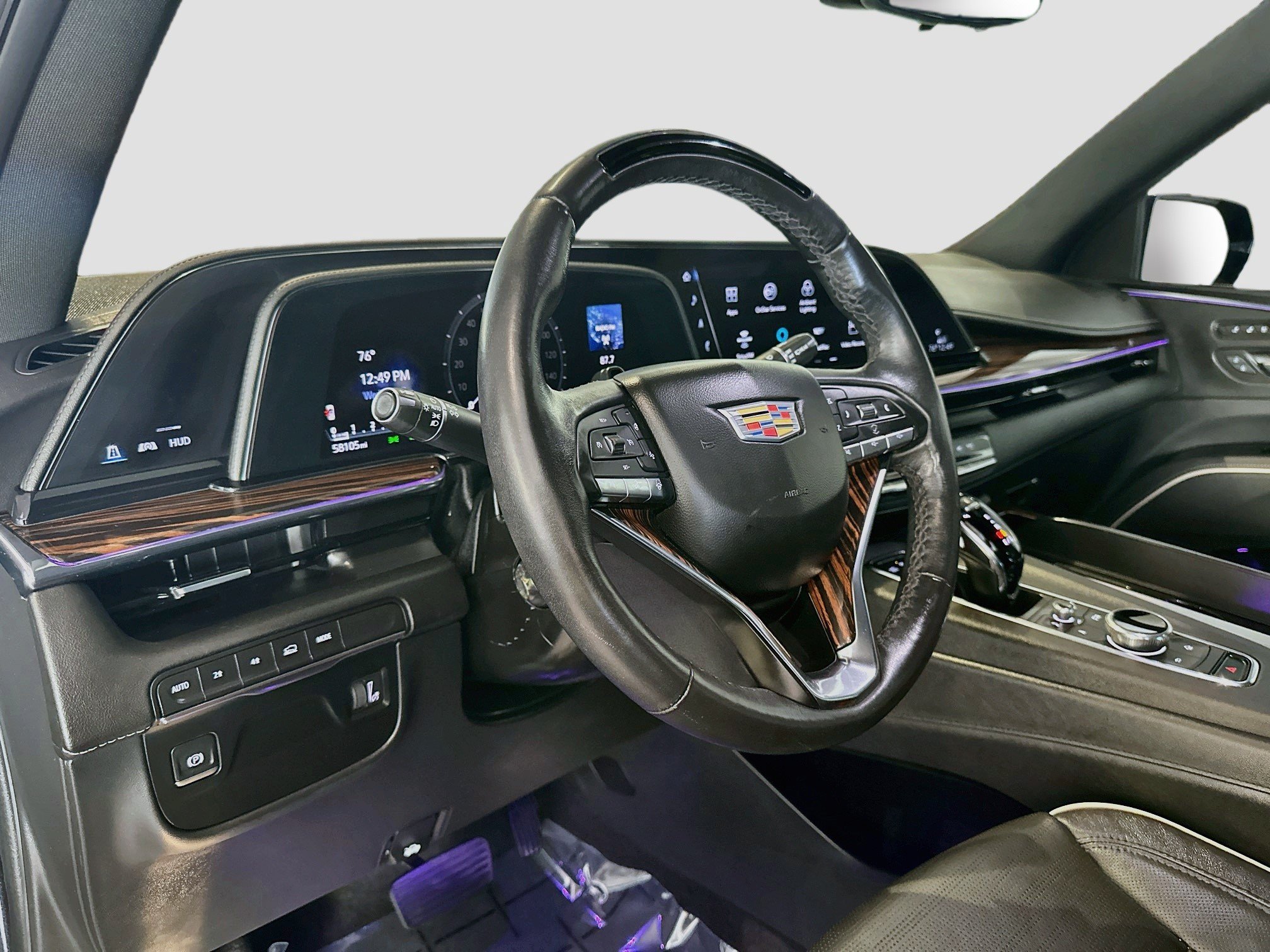 Certified 2024 Cadillac Escalade Premium Luxury AWD/4WD image 12
