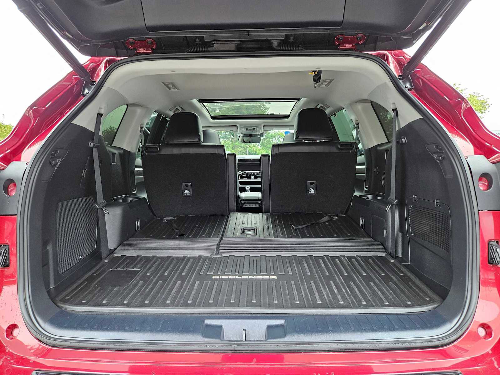 Used 2022 Toyota Highlander Platinum image 18
