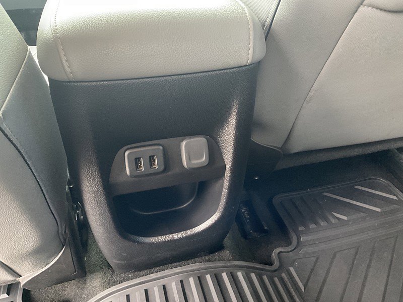 Used 2018 Chevrolet Colorado LT w/ Luxury Package, Chrome AWD/4WD image 21