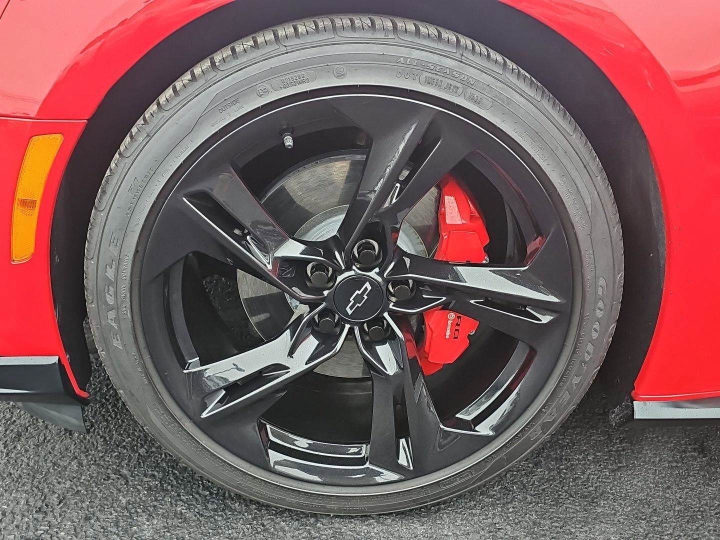 Used 2022 Chevrolet Camaro LT image 10