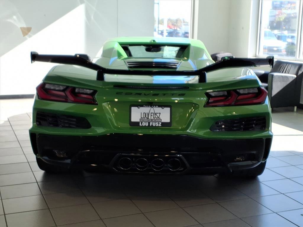 New 2026 Chevrolet Corvette Z06 w/ Z07 Performance Package image 16