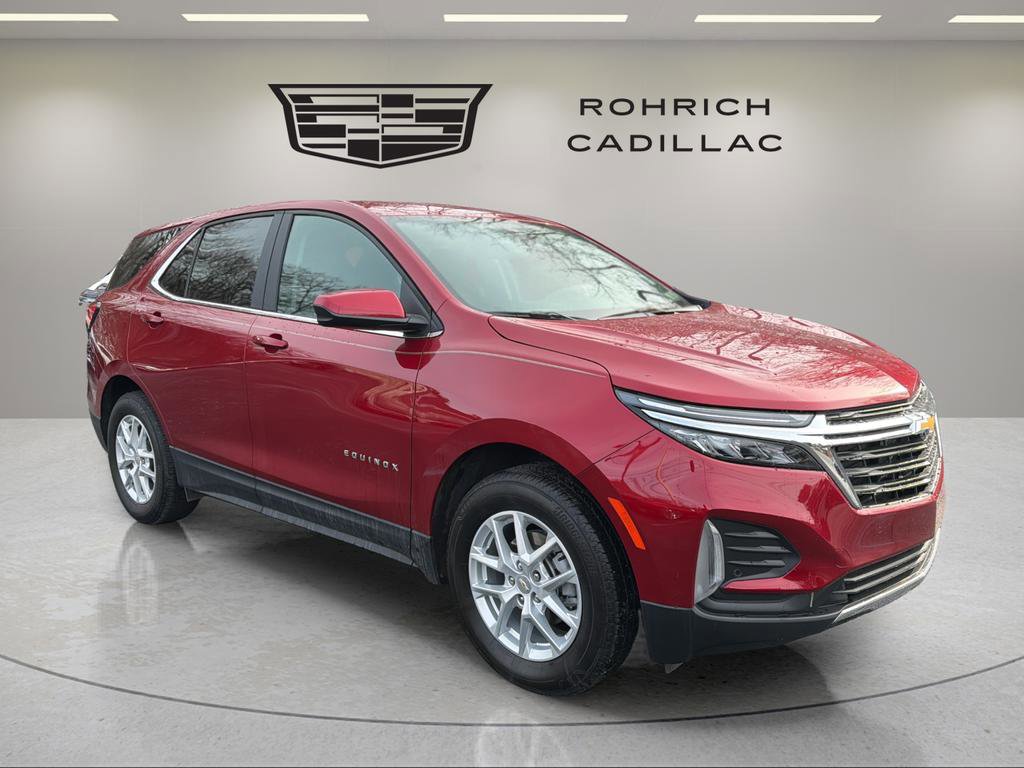 Used 2024 Chevrolet Equinox LT image 3