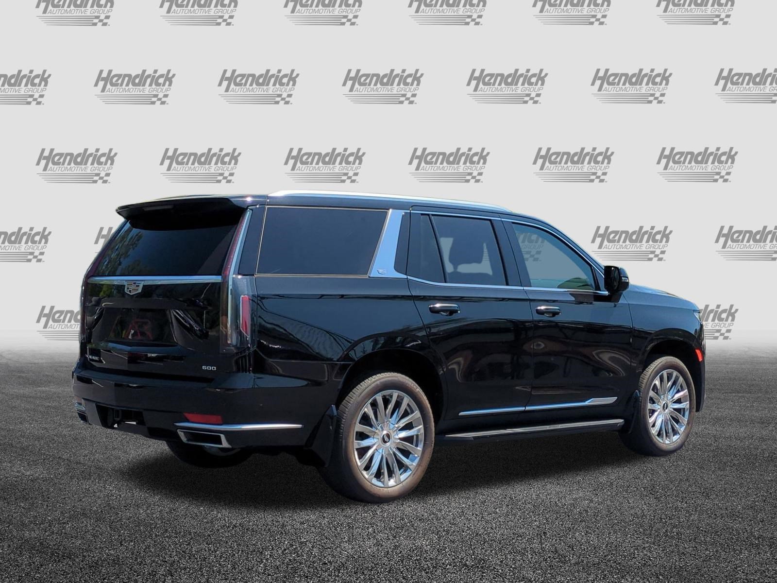 Used 2021 Cadillac Escalade Premium Luxury image 10